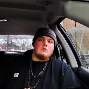 Meet your Posher, Brett a.